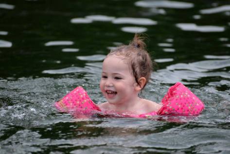 What a good swimmer!